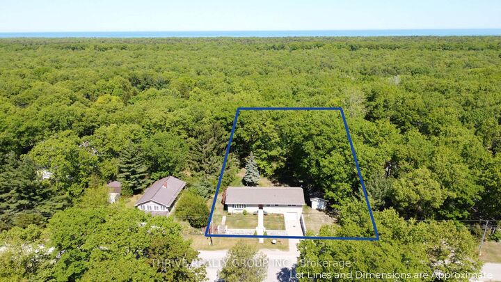 Property Photo:  9650 Joanne Avenue  ON N0M 1T0 
