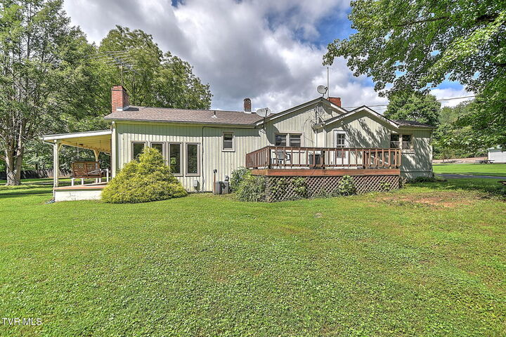 Property Photo:  851 Adkins Lane  TN 37650 