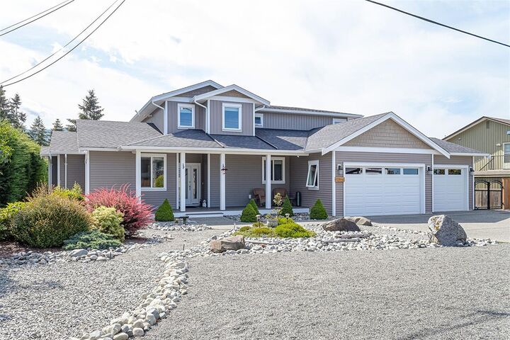 Property Photo: 10842 Wilcox Rd BC V9G 1A9