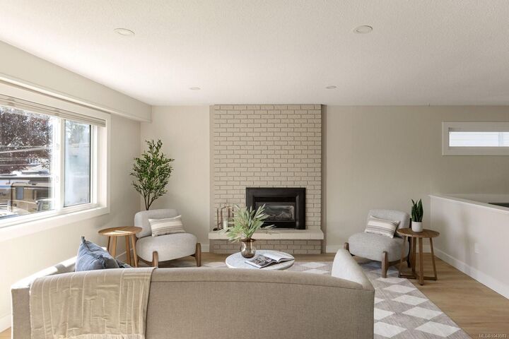 Property Photo: 10206 Almond St BC V8L 3N3