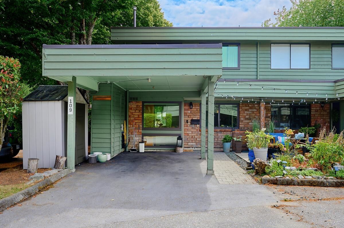 Property Photo: 3031 Williams Road 109 BC V7E 4E9