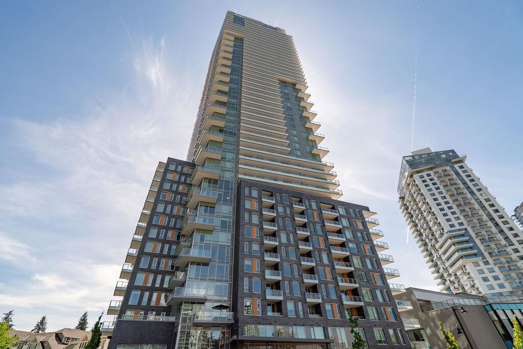 Property Photo: 567 Emerson Street 1401 BC V3J 0M8