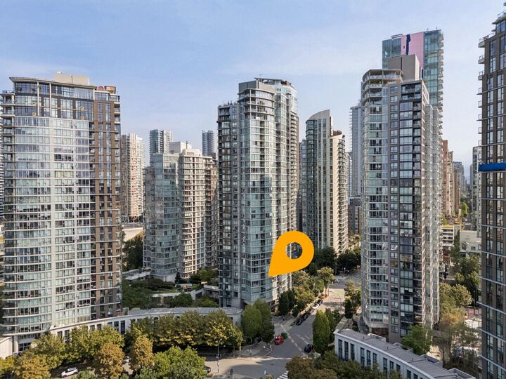 Property Photo: 1495 Richards Street 703 BC V6Z 3E3