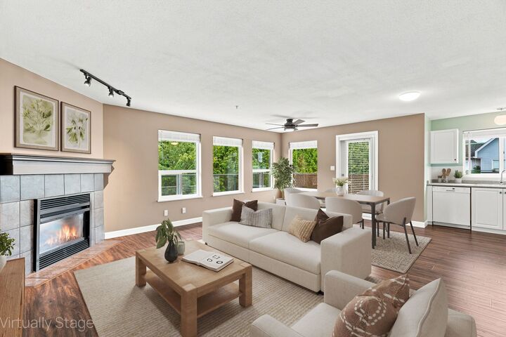 33718 King Road 412 — photo 1