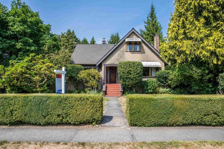 6857 Laburnum Street — photo 1