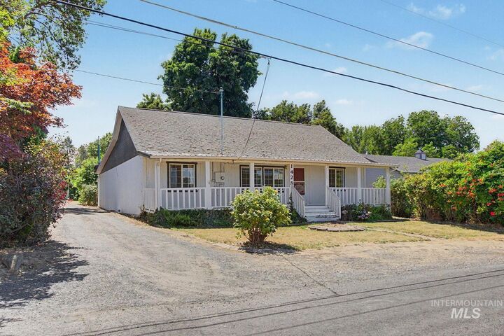 Property Photo:  1428 Alder Ave  ID 83501 