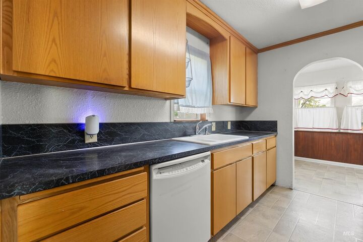 Property Photo: 1446 Libby Street WA 99403