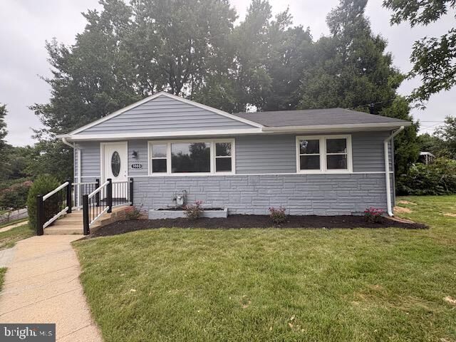 Property Photo: 1000 Maple Avenue MD 20851
