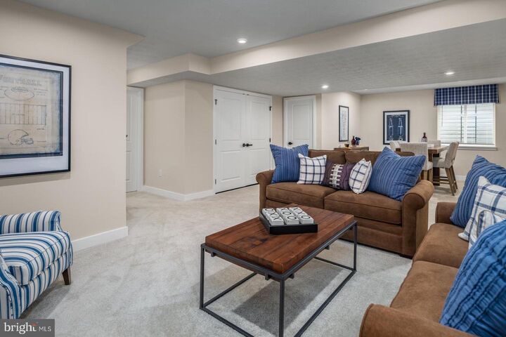 Property Photo: 112 Rivoli Court PA 17070