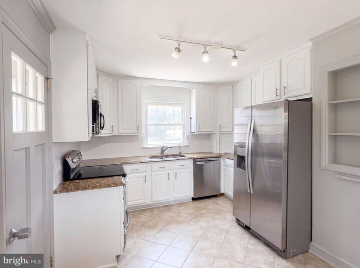 Property Photo: 494 Walton Street VA 22657