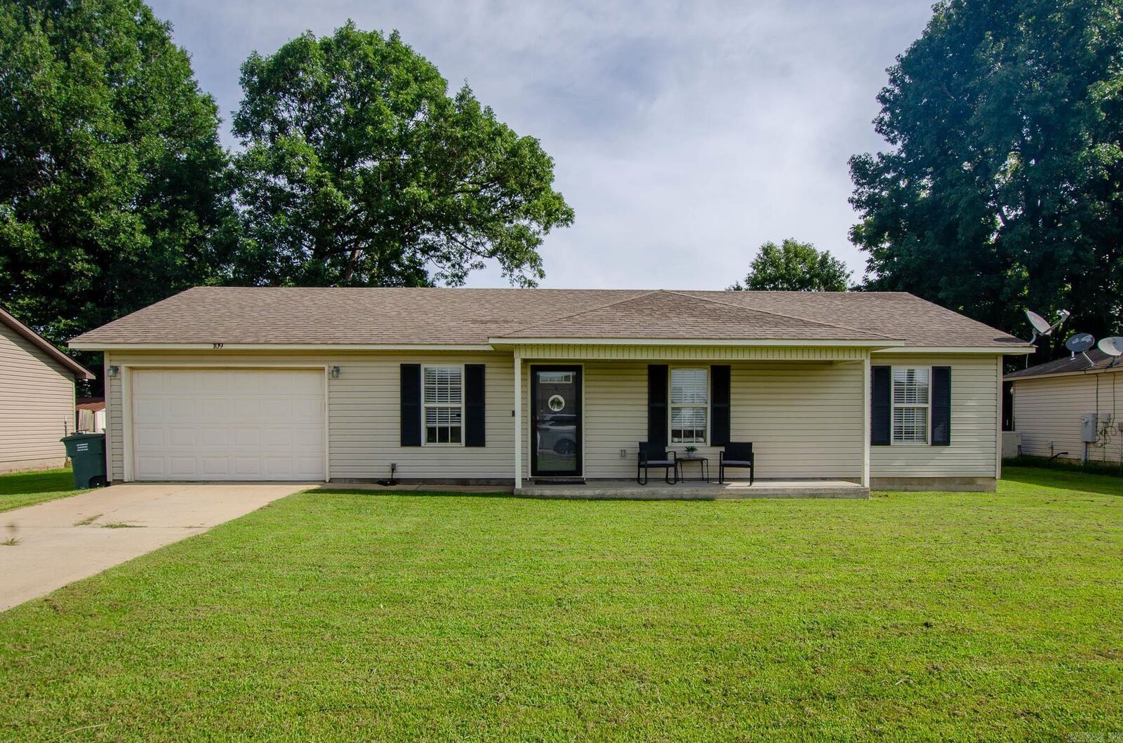 Property Photo: 109 Cardinal AR 72417