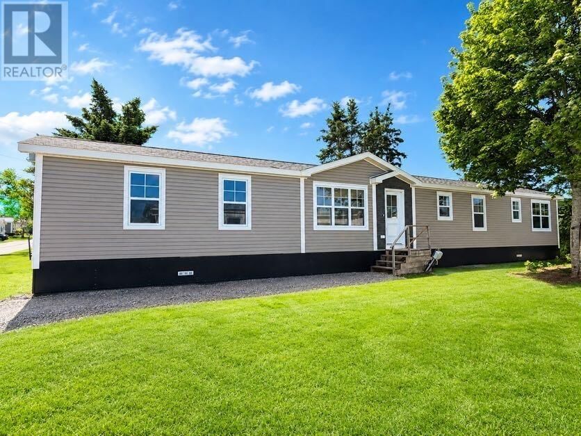 Property Photo:  15 Wolfe Avenue  PE C0A 1H5 