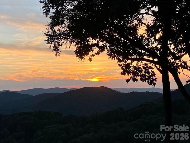 Property Photo: 156 Cottage Lane 13 NC 28754