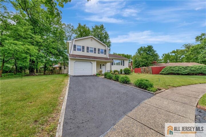 Property Photo: 6 Sherry Court NJ 08820