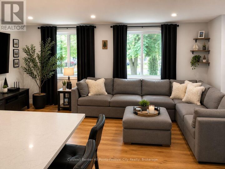Property Photo: 219 St. David Street ON N0K 1N0