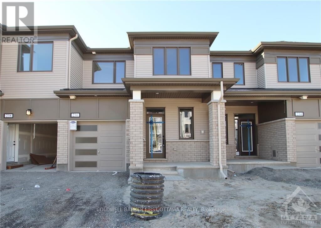 Property Photo: 236 Atima Circle ON K2J 6T3