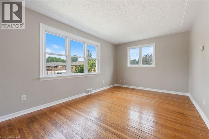 Property Photo: 339 Colborne Street North ON N3Y 3V7