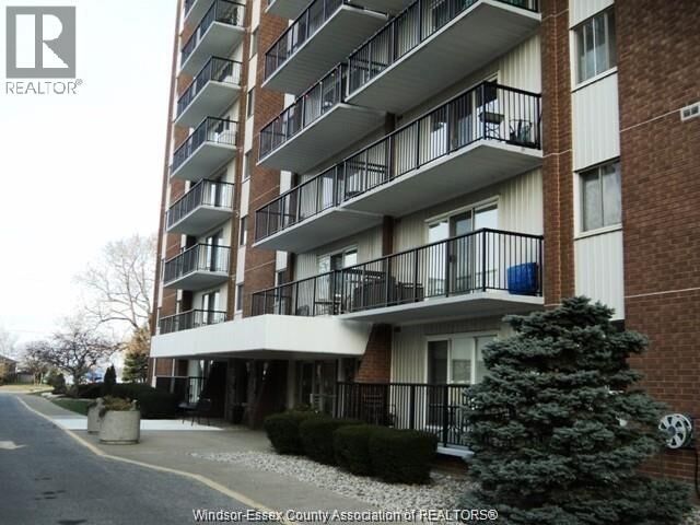 Property Photo:  8591 Riverside Drive East 306  ON N8S 1G3 