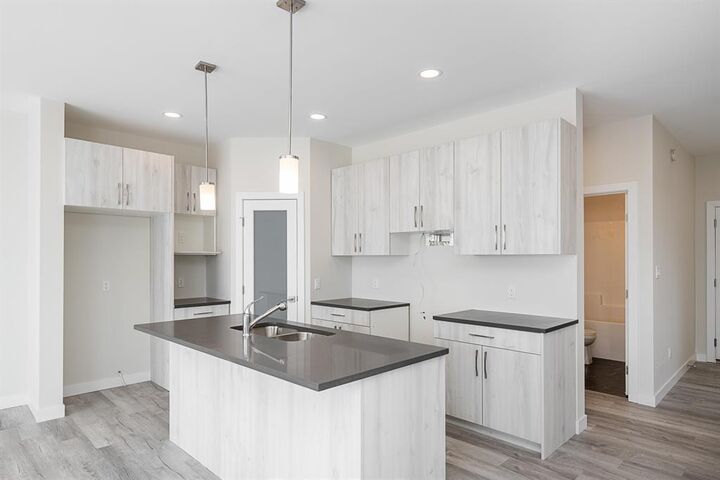Property Photo: 14 Rambling River Bay MB R2V 5K9