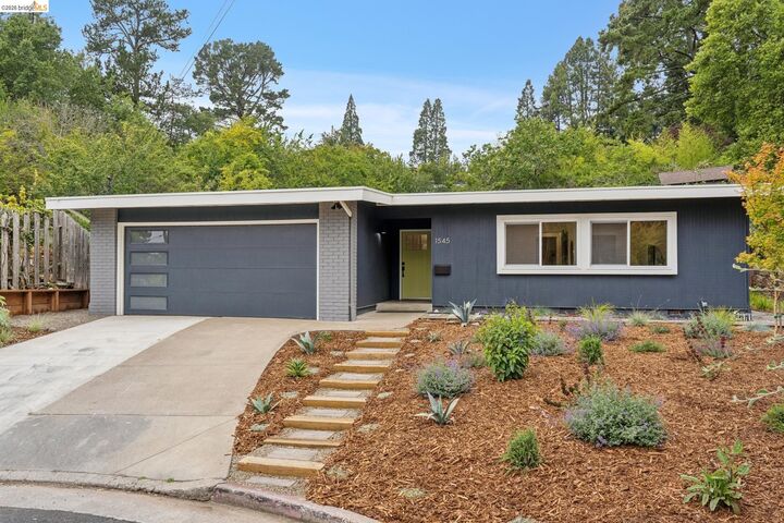 Property Photo: 1545 Summit Rd CA 94708