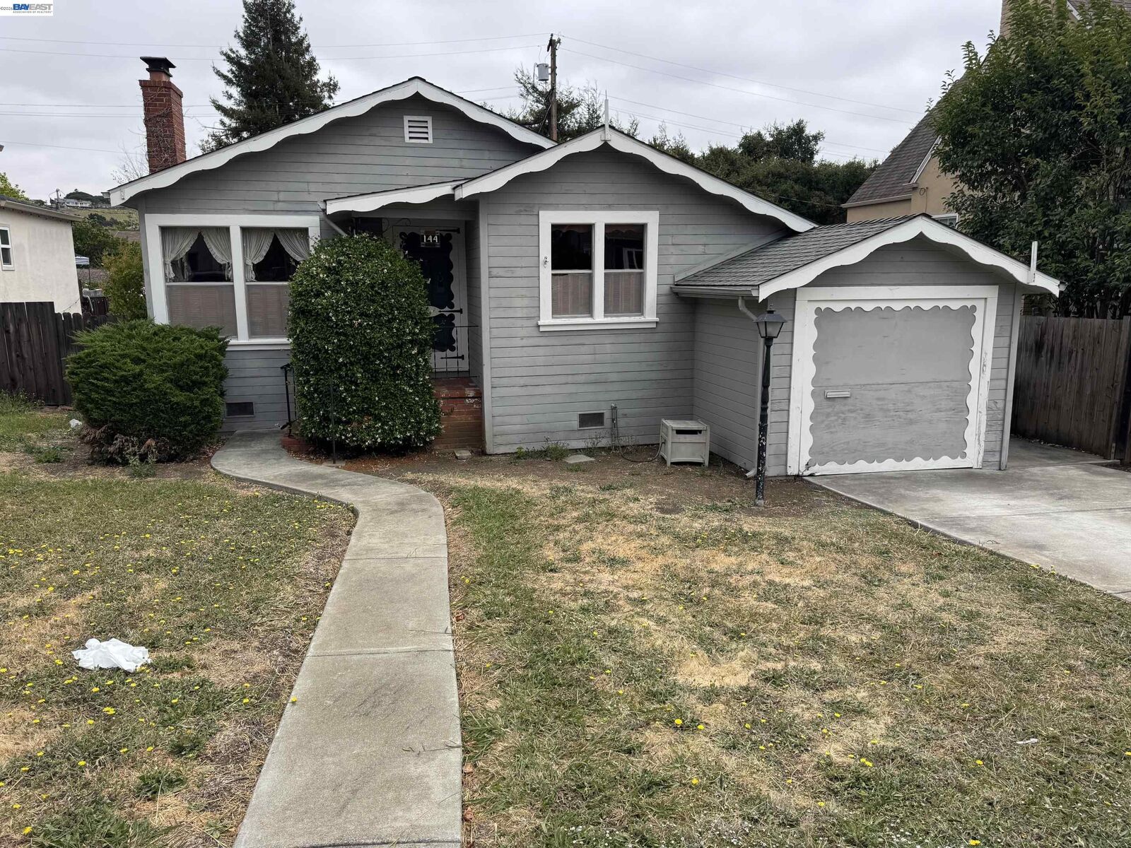 Property Photo:  144 Viewmont Ave  CA 94550 