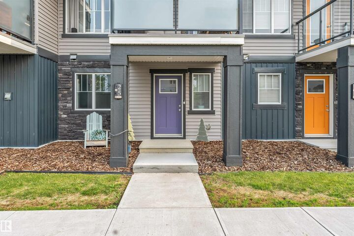 Property Photo: 1530 Tamarack Boulevard NW 25 AB T6T 2E6
