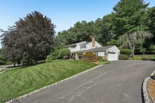 Property Photo:  36 Stonefence Rd  NJ 07436 