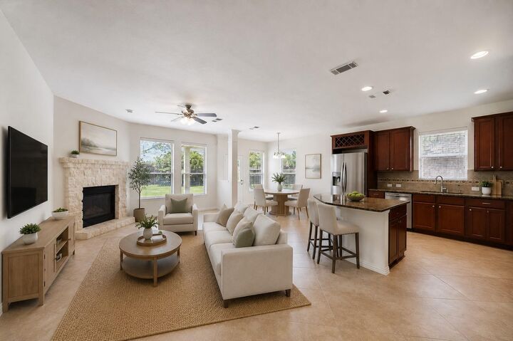 Property Photo: 5522 Snapdragon Meadow TX 77494