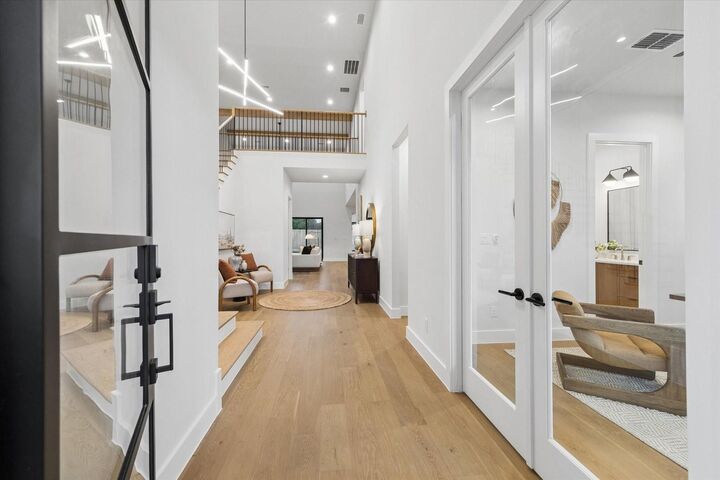 Property Photo: 1643 Althea Drive TX 77018