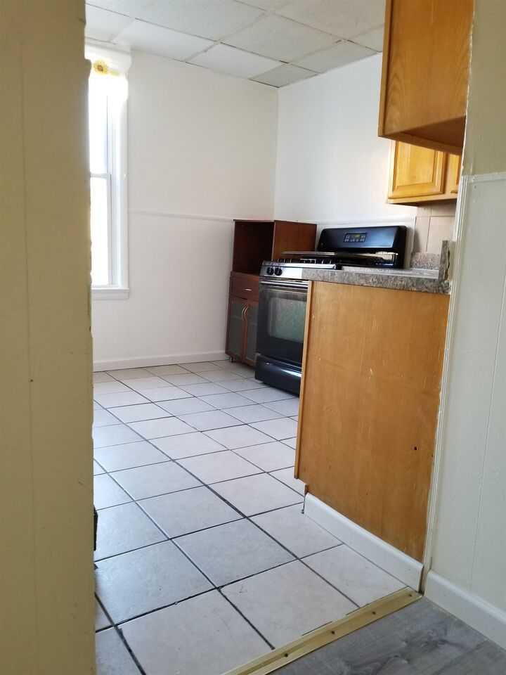 Property Photo:  494 West Side Ave  NJ 07304 