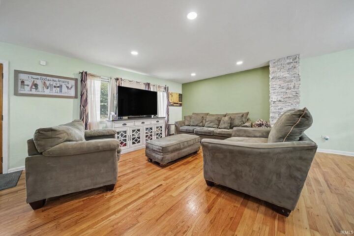 Property Photo: 53175 Osage Drive IN 46637-4516