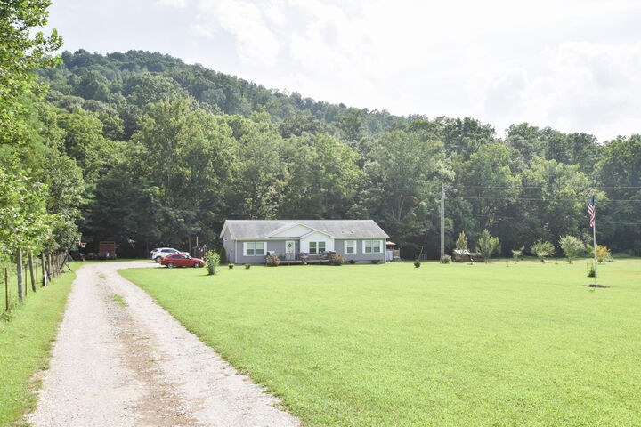 Property Photo: 444 May Hollow Road KY 41189