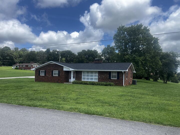 Property Photo:  182 Harrison Avenue  KY 42633 