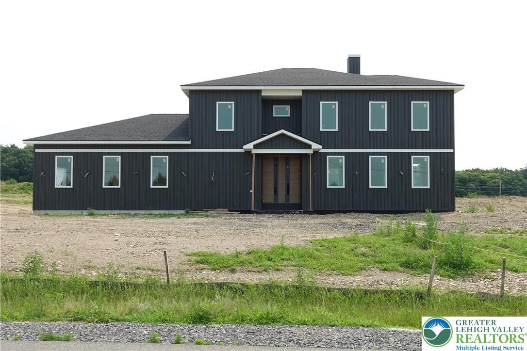 Property Photo: 232 H.t.y. Road PA 18058