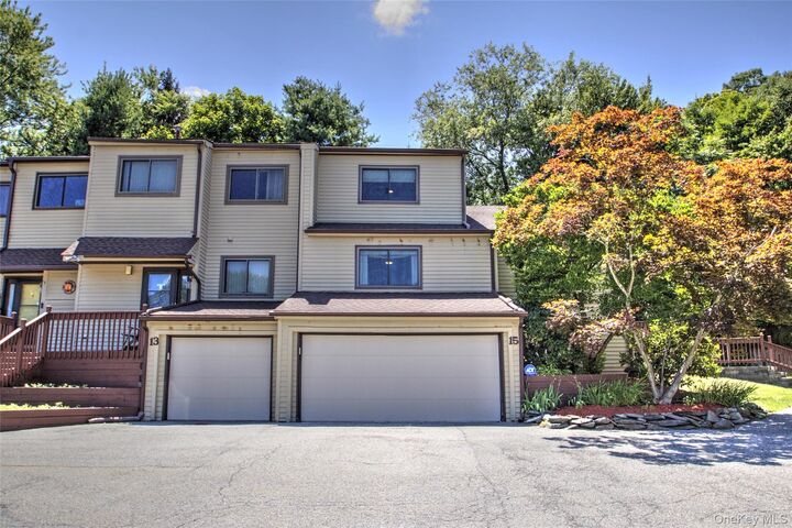 Property Photo:  15 Ash Court  NY 10930 