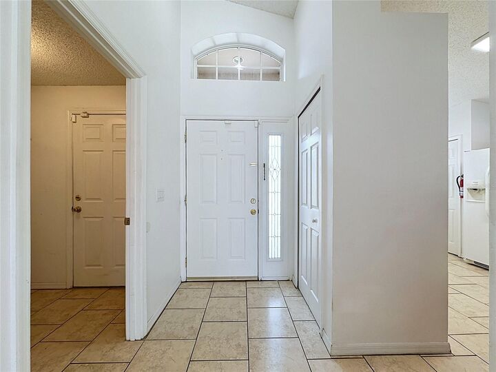 Property Photo: 659 Durango Loop Street FL 33897