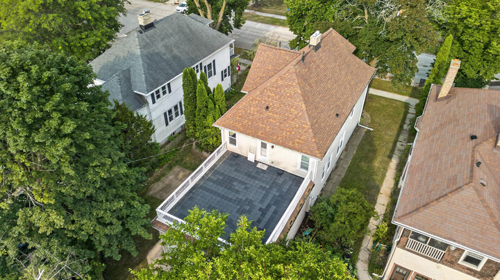 Property Photo: 1809 N 7th St WI 53081