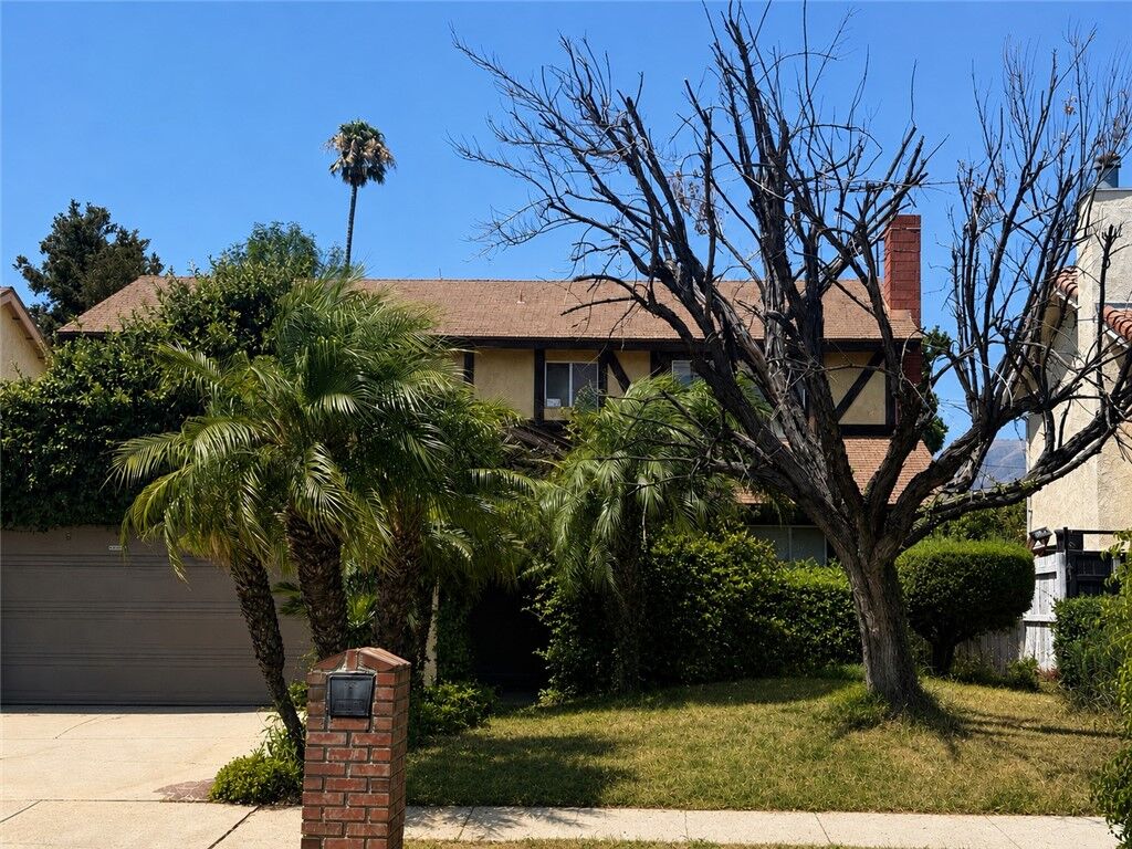 Property Photo: 21823 Hiawatha Street CA 91311