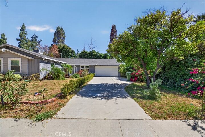 Property Photo: 23100 Cohasset CA 91307