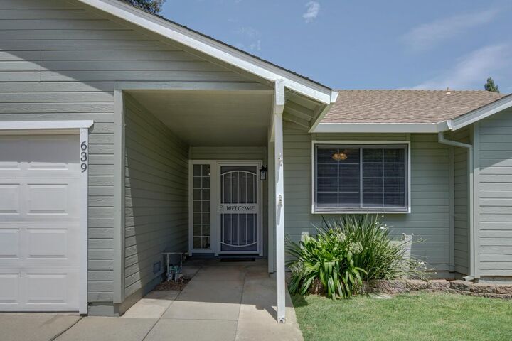 Property Photo:  639 W Marlette Street  CA 95640 