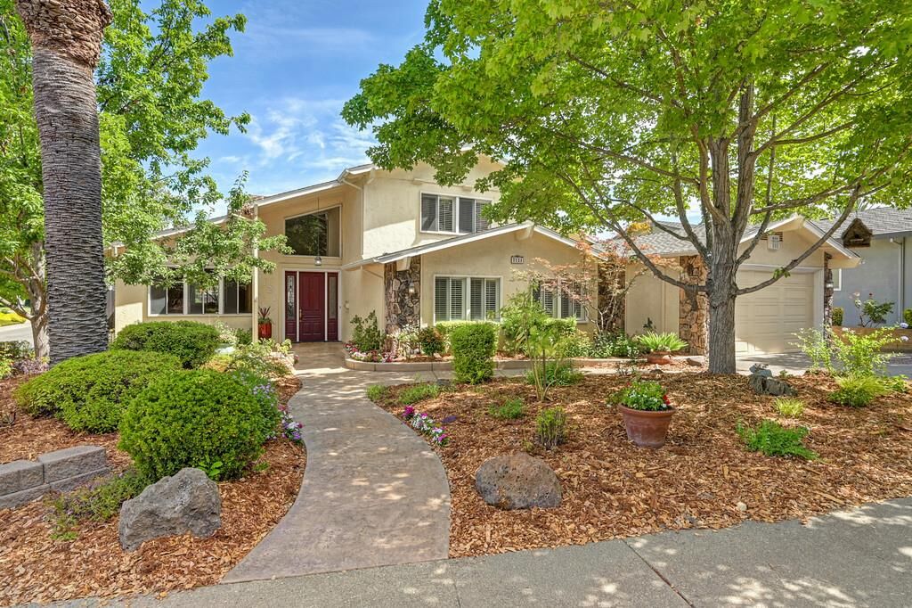 Property Photo:  7121 Willey Way  CA 95608 