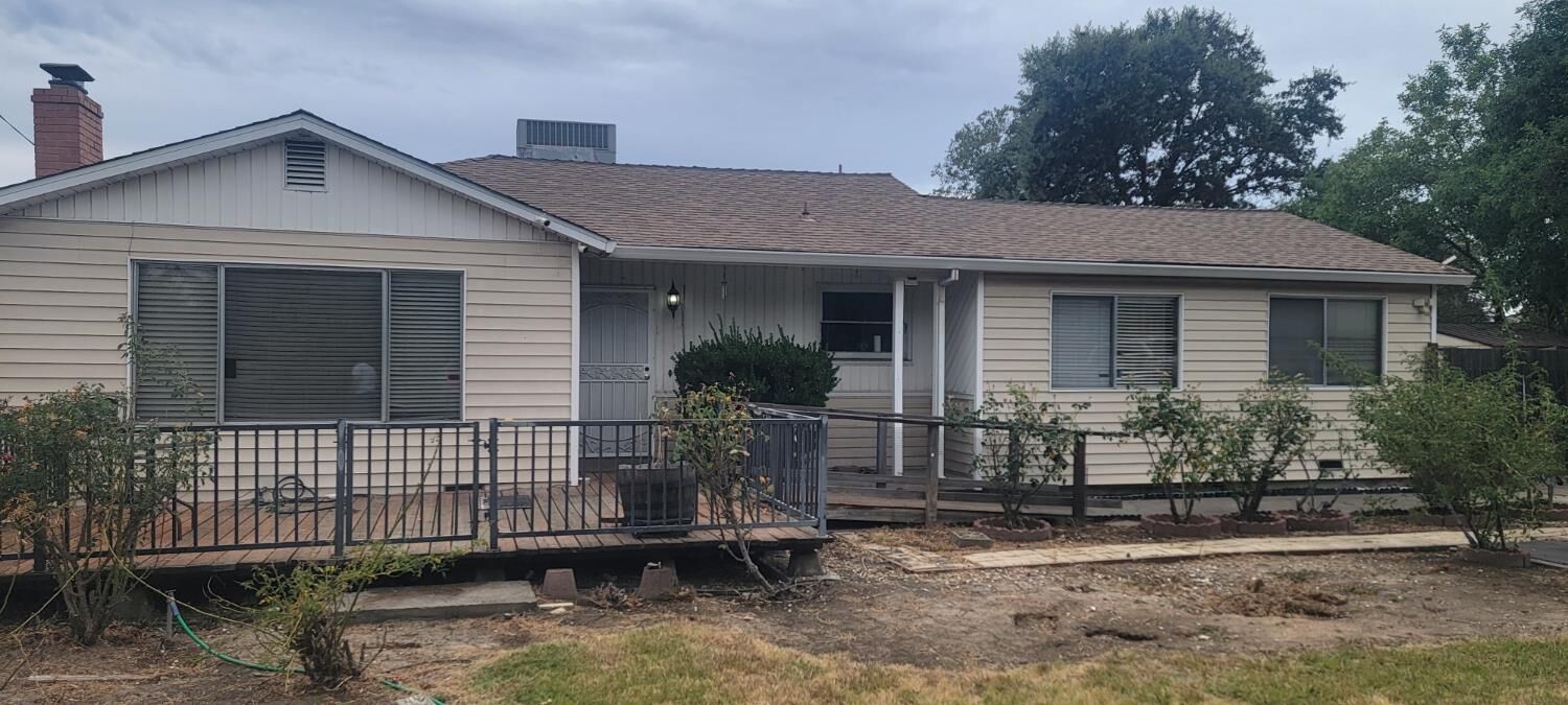 Property Photo:  6229 Rio Linda Boulevard  CA 95673 