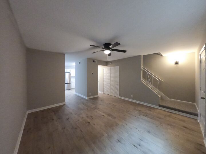 Property Photo:  370 Wallace Rd C 9  TN 37211 