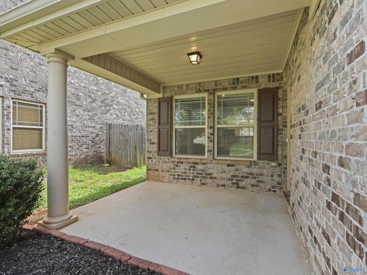 Property Photo:  121 Pitts Griffin Drive  AL 35756 