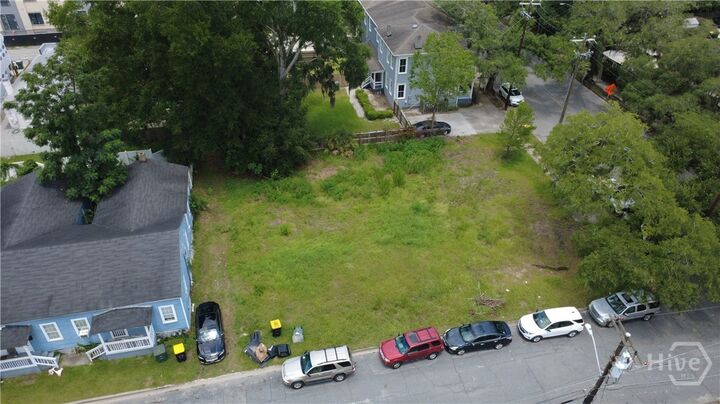Property Photo:  2913 Bull Street  GA 31401 