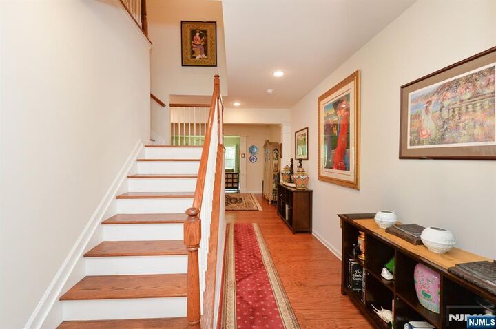 Property Photo:  27 Winfield Drive 903  NJ 07677 