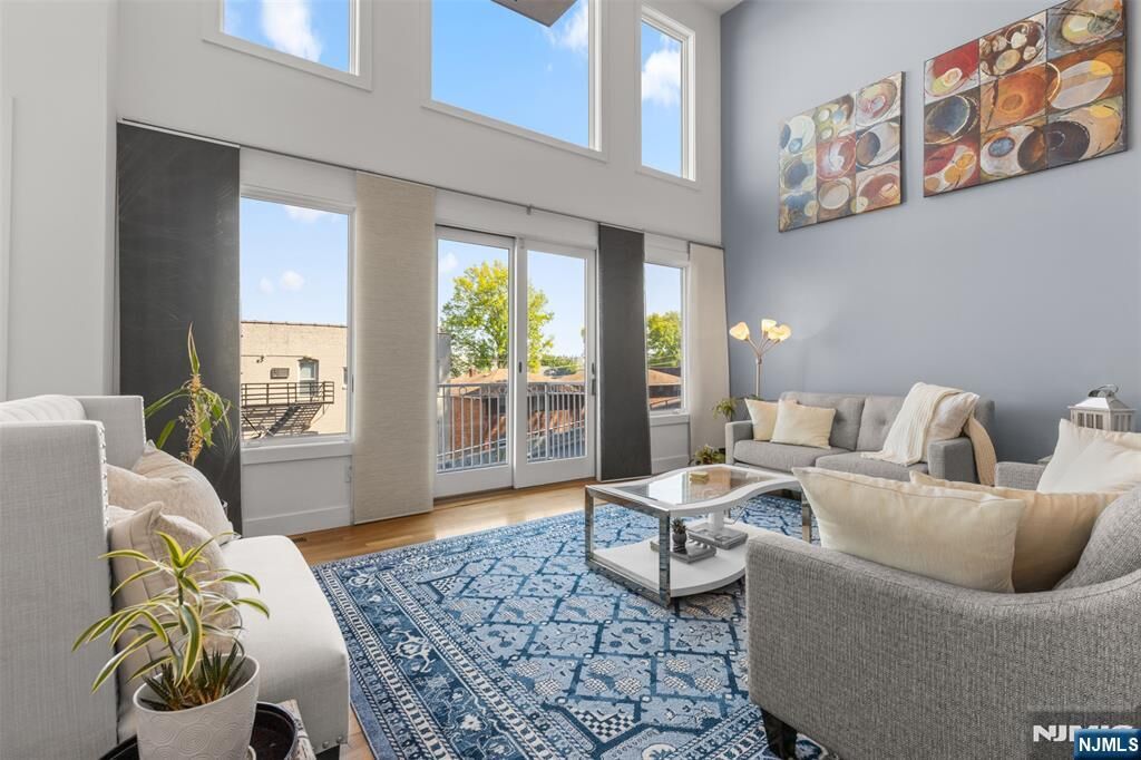 Property Photo:  7 Oakdene Terrace  NJ 07020 