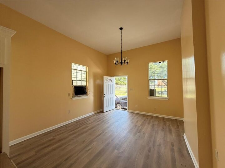Property Photo: 2712 Lasalle Street LA 70113