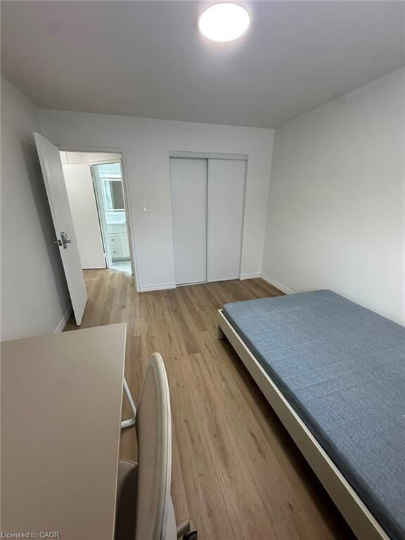 Property Photo: 145 Macgregor Crescent 2 (R1) ON N2J 3X2