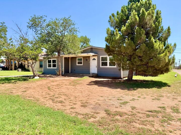 Property Photo:  609 Howard Dr  TX 79703 
